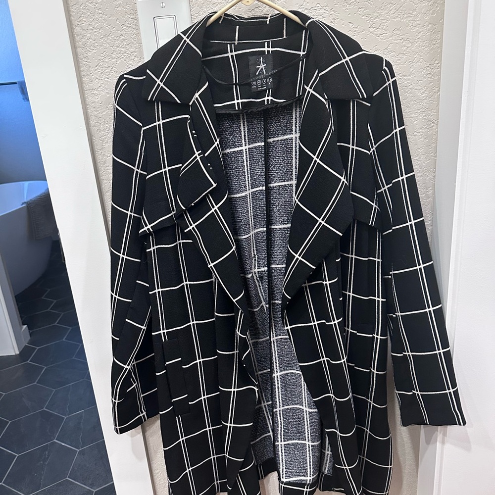 Atmosphere Black and White Grid Trench Coat
